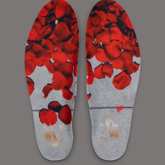 Signed Jordan 3 X Teyana Taylor Concrete Rose - Signed Box. Size 6 - Picture 7 of 9